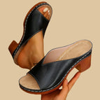 Black / 4