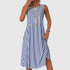Blue and White / S