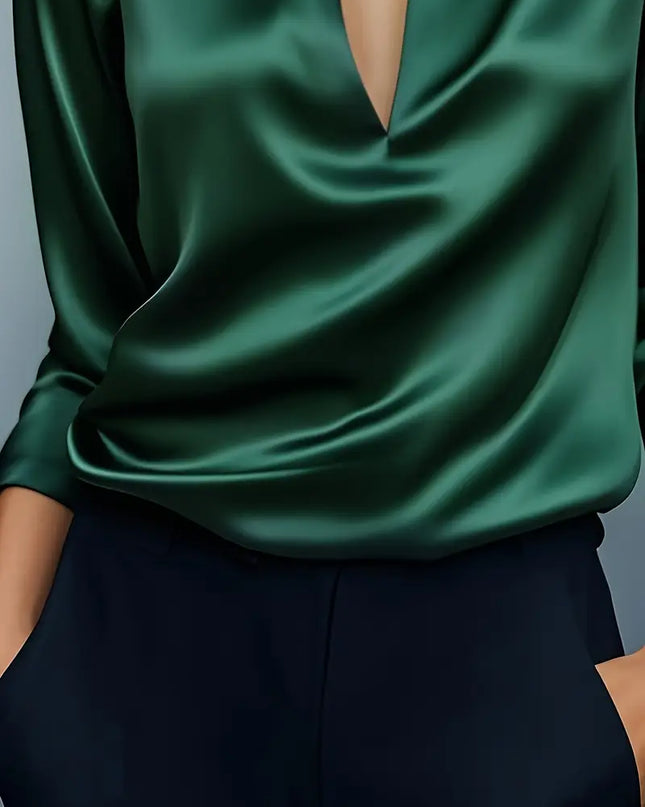 Women’s Blouse | Long Sleeve Collared V-Neck