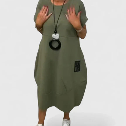 Thalyssiah | Comfortable Midi Dress