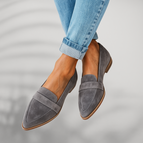 Grey / 4