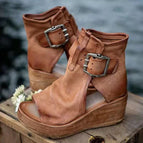 Brown / 4