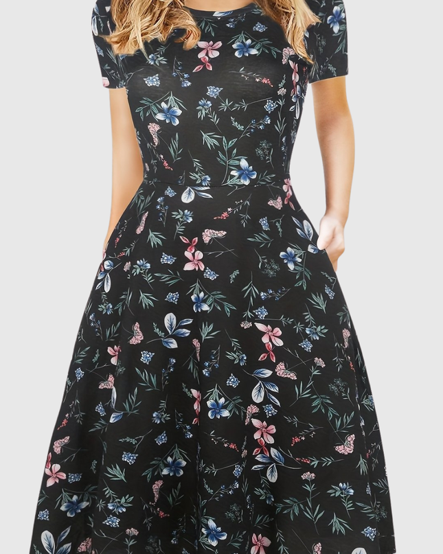 Evelyn Quinn | Retro A-Line Summer Dress