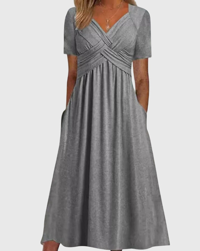 Amanda - Flattering Dress