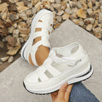 White / 6