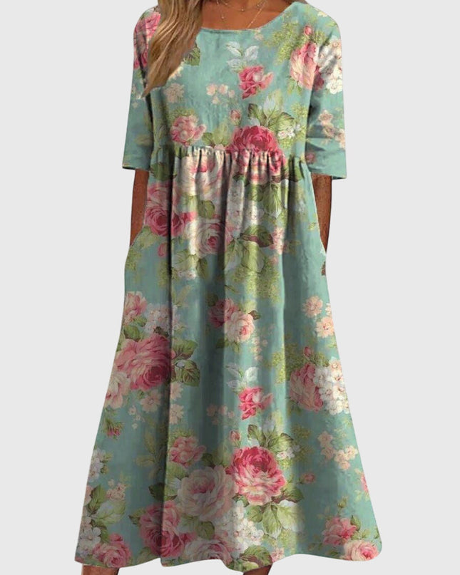 Djala | Flattering Dress