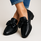 Black / 4