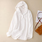 White / M