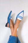 Blue/White / 4