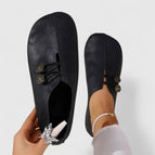 Black / 4