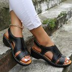 Black / 4