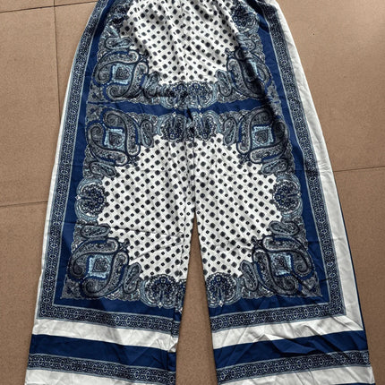 Lara - Stylish Printed Lace-Up Vest & Pants Set