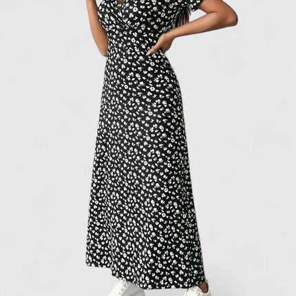 Yulivette | Sophisticated Maxi Dress