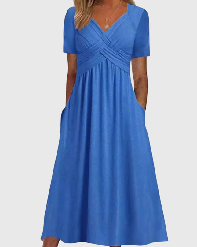 Amanda - Flattering Dress