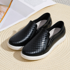Black / 4