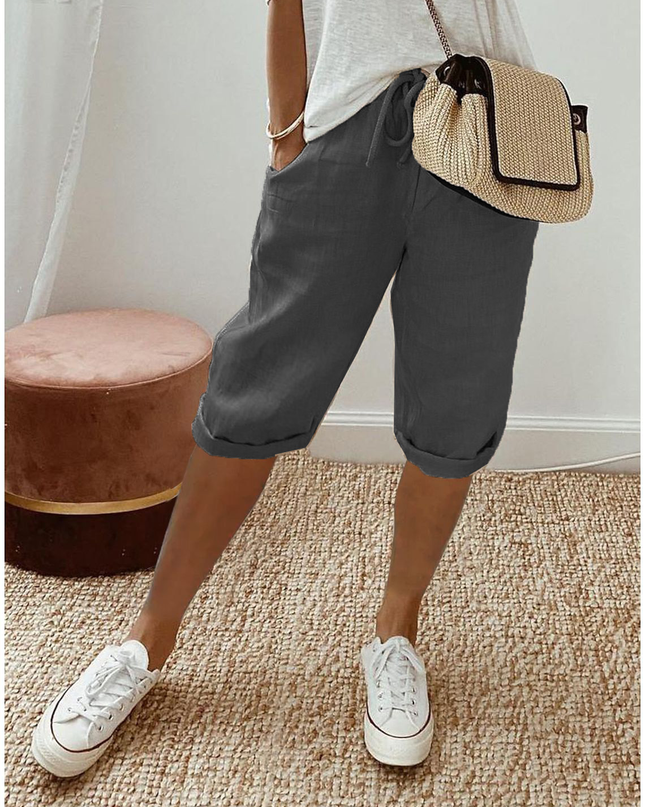 Women's Shorts | Pull-On Straight Leg Cropped