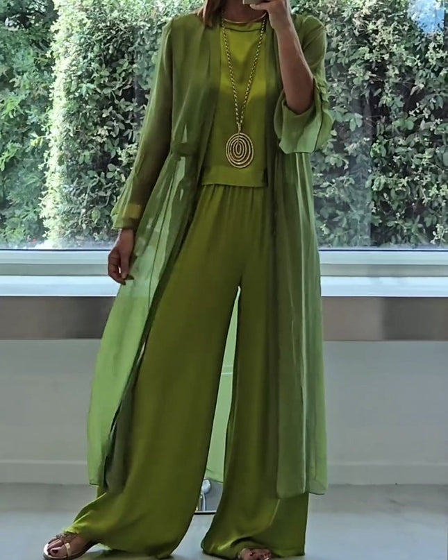 Lindsy - Elegant Comfortable Set