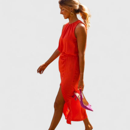 Theonae | Comfortable Midi Dress